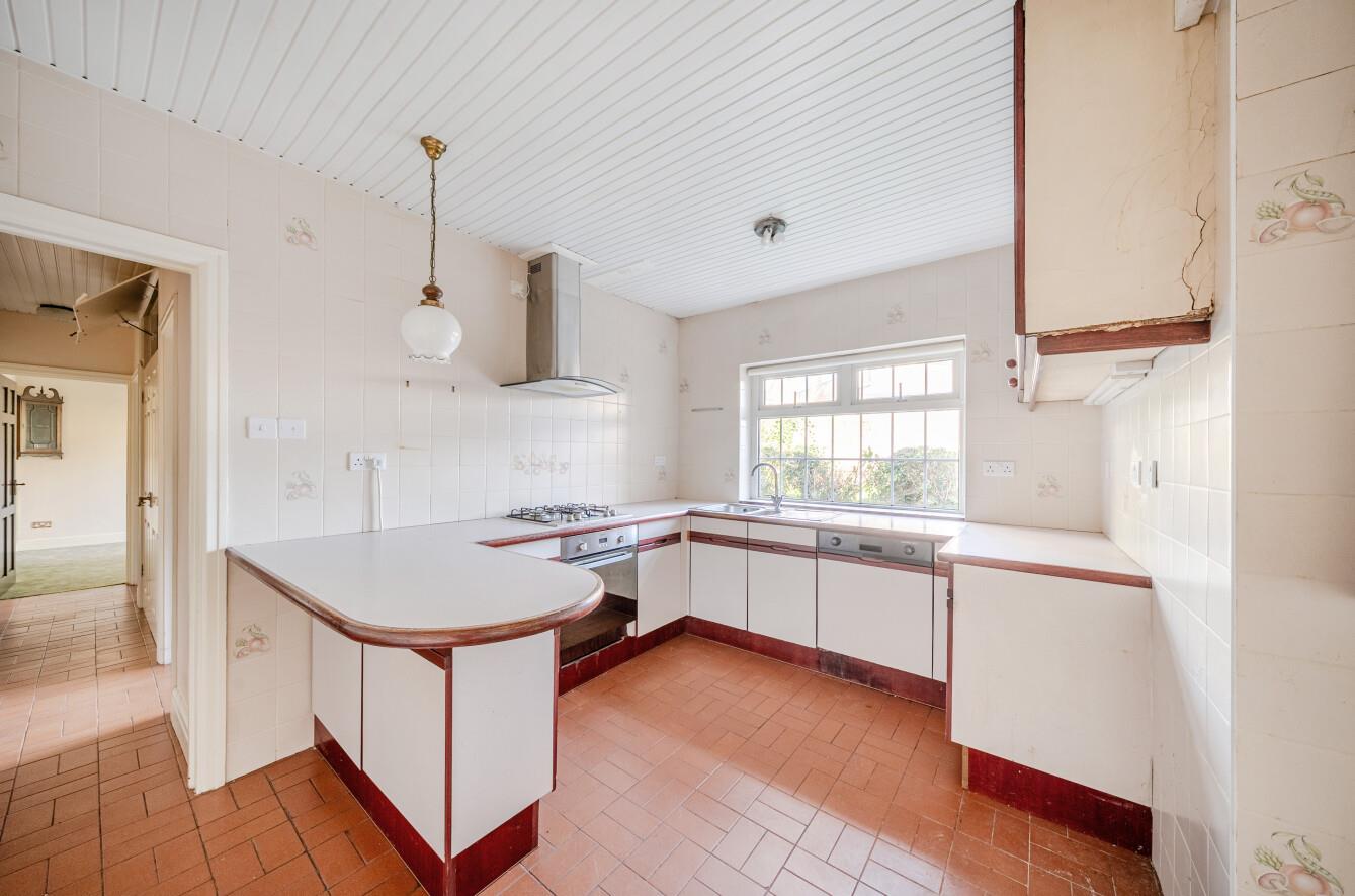 Hendy Close, Sketty, Swansea, SA2 8BB